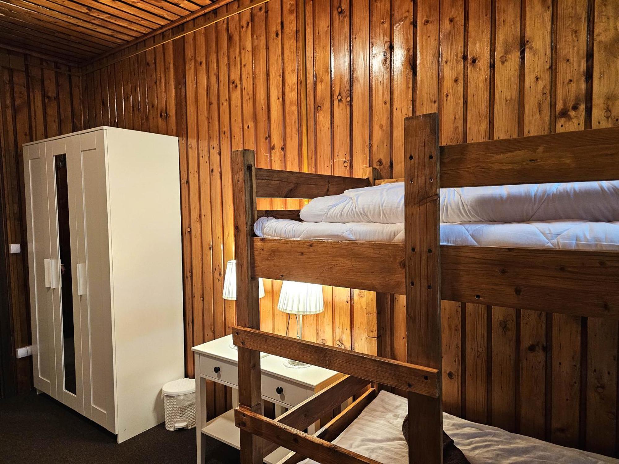 Schronisko Gosciniec Rownica Otel Ustron Dış mekan fotoğraf