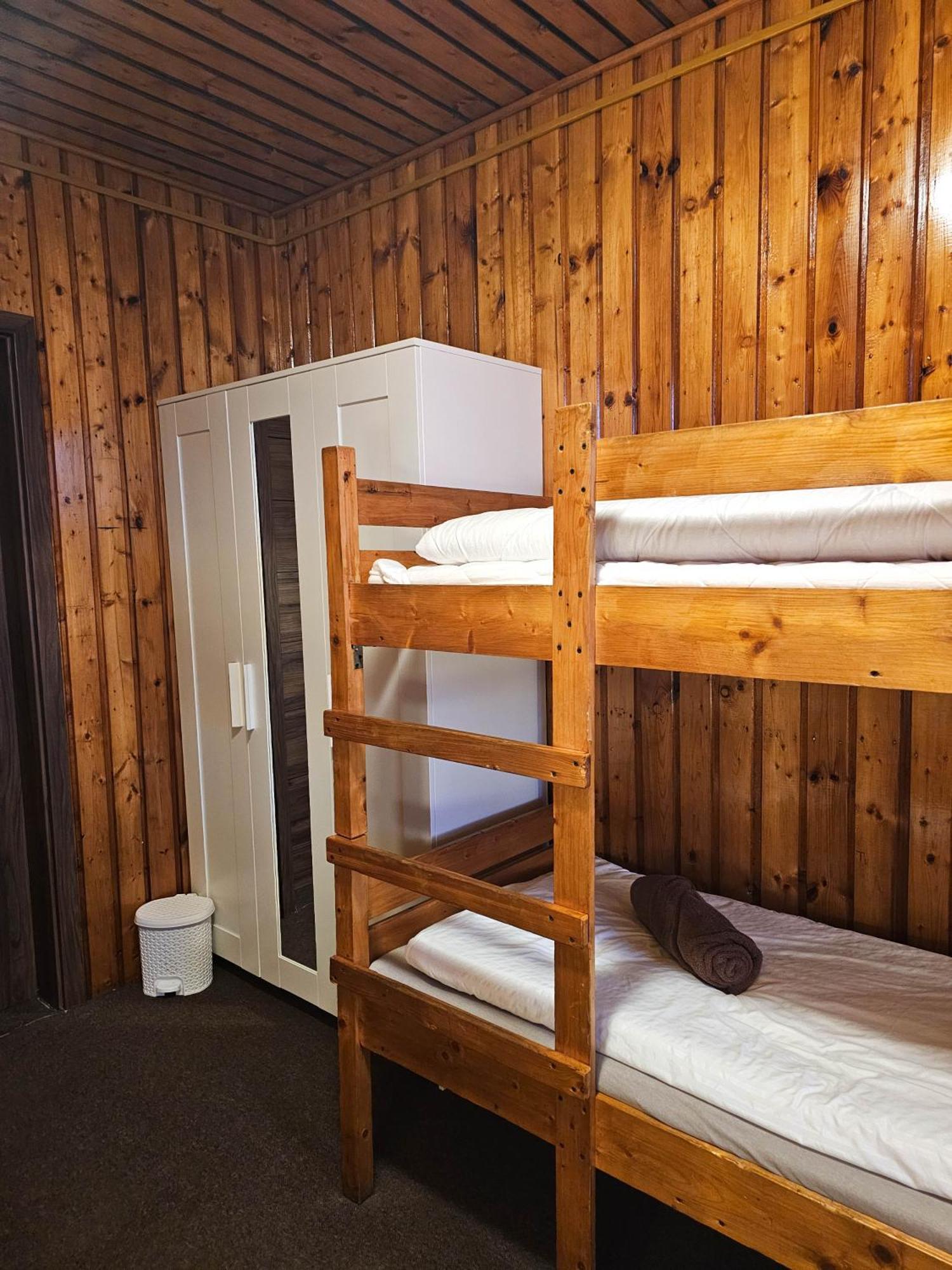 Schronisko Gosciniec Rownica Otel Ustron Dış mekan fotoğraf