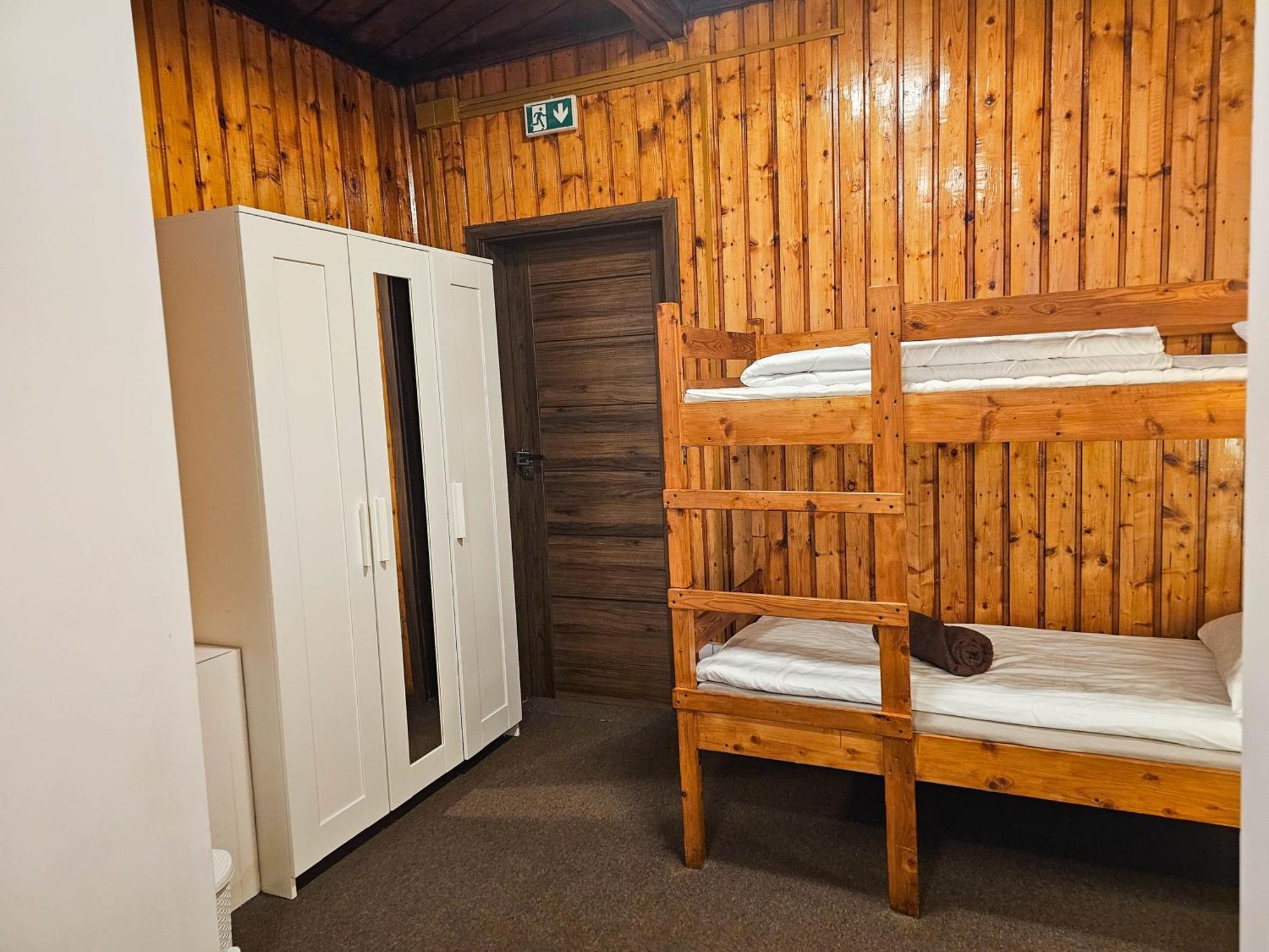 Schronisko Gosciniec Rownica Otel Ustron Dış mekan fotoğraf
