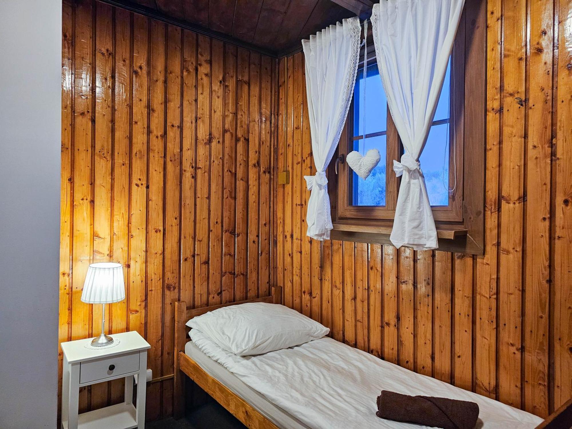 Schronisko Gosciniec Rownica Otel Ustron Dış mekan fotoğraf